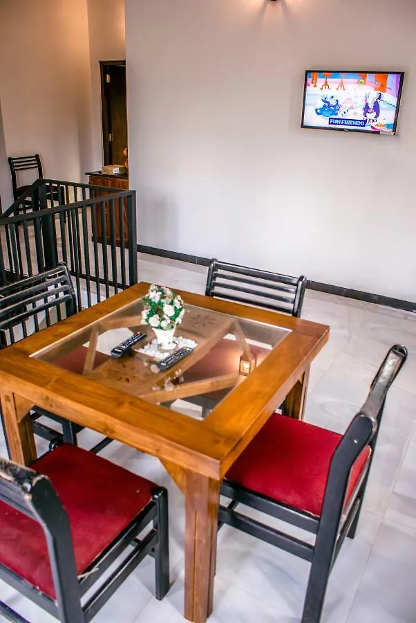 Bivora Villa Negombo Bed and breakfast
